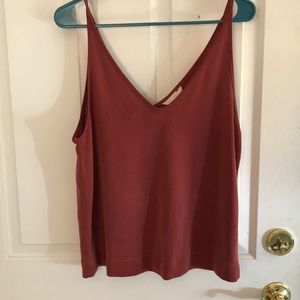 Women’s v-neck tank top